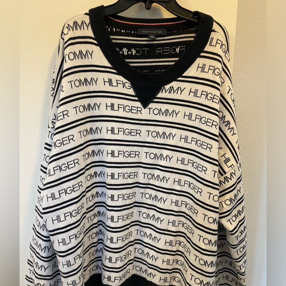 Crew neck